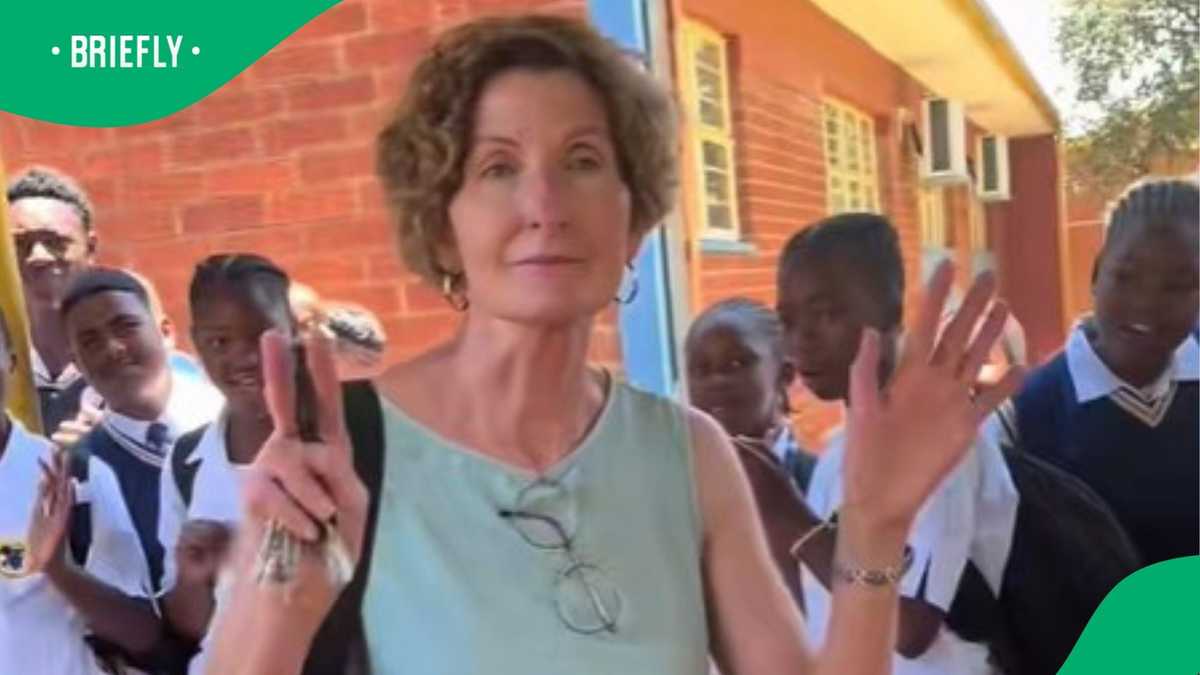 South African Teacher's Last Day Evokes Joy and Reflection on Impactful Careers
