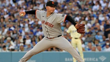 Astros trade with Giants to acquire intriguing pitcher