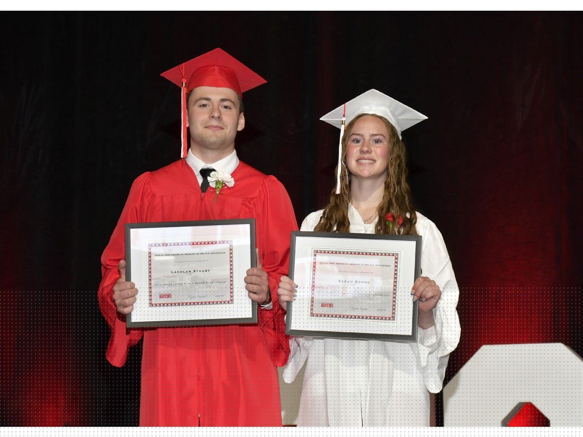 2016 award winners at Riverview High School