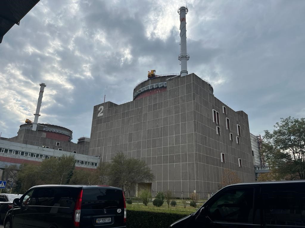 Is the Zaporizhzhia nuclear plant’s longest blackout a scheme for Russia to siphon off its power?