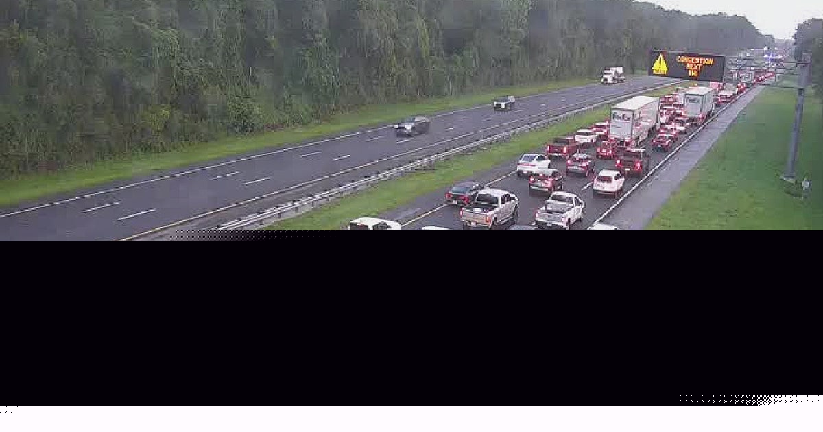 Man dies after pickup truck hits guardrail, overturns on I-75 in Marion County, FHP says