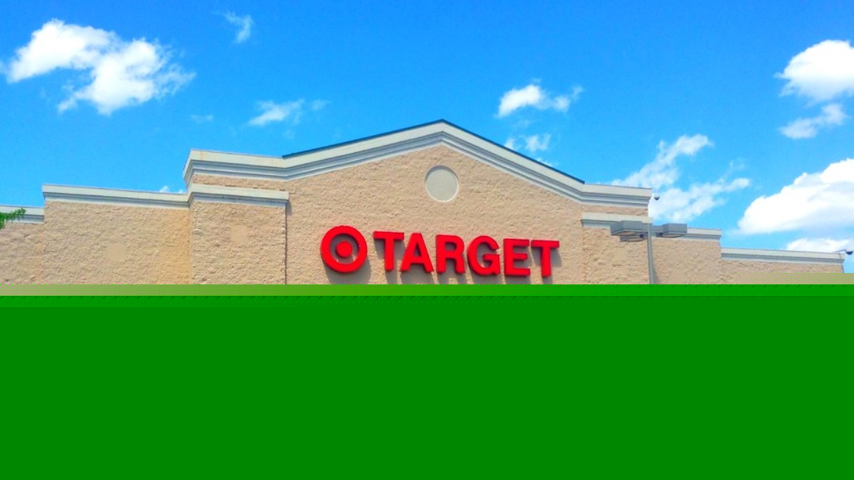 Wisconsin woman completes shopping at Walmart, only for an employee to allegedly print an extra receipt to check her cart: ‘How is it fair?’