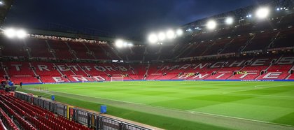 United close to completing transfer of "next Yaya Toure", midfielder already training with new teammates - report