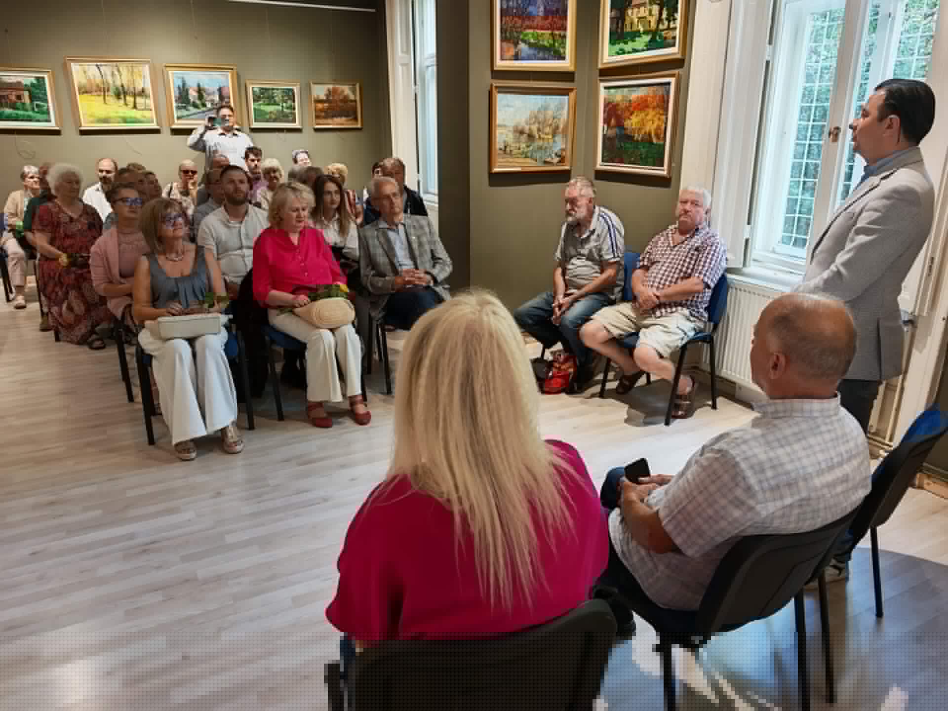 Expoziția personală a artistului Podolyák Vilmos, vernisată la Galeria de Artă  a Centrului de Creație