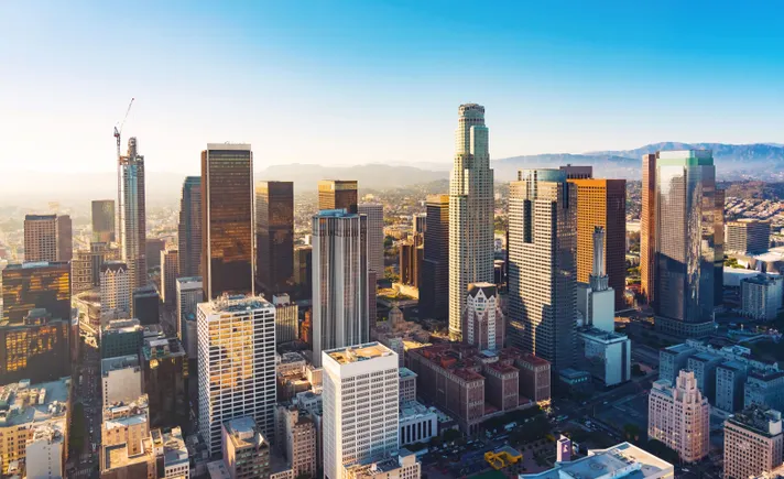 Banc of California sees surprise $251.3M loss