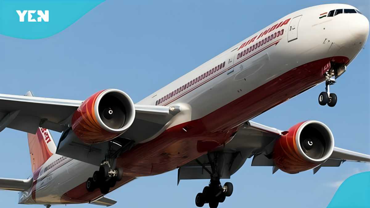 Flight carrying 145 people drops 300ft after severe turbulence, details emerge