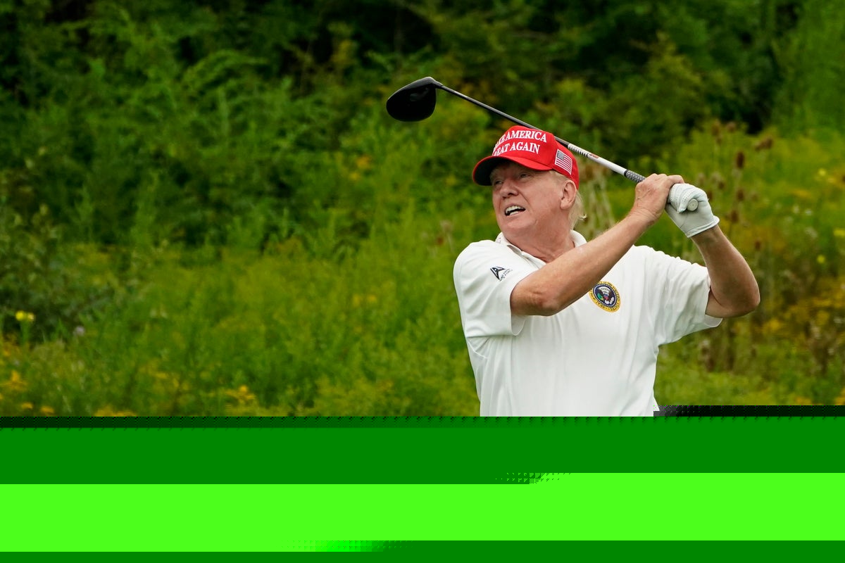 Trump’s pet DC golf project is literally sinking into the Potomac