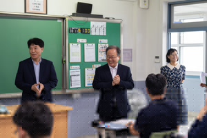 수능 100일 전…부산교육감, 수험생 격려