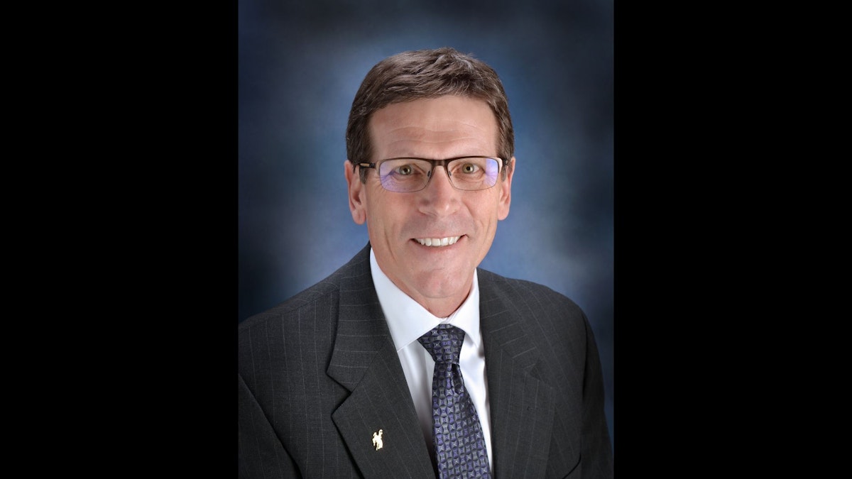 Hilltop Bank President and CEO Greg Dixson Announces Retirement and Successor