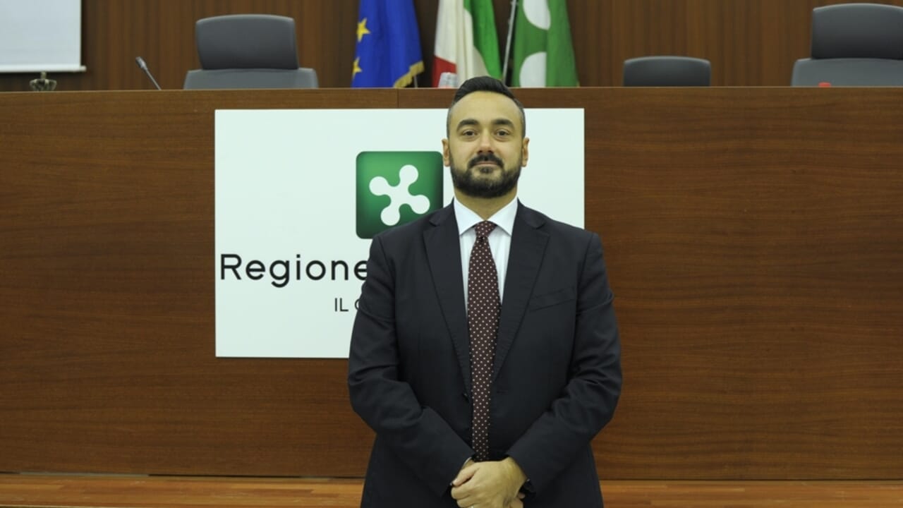 diageo, di marco (m5s): «congelare gli esuberi e convocare in audizione vertici aziendali e sindacati»