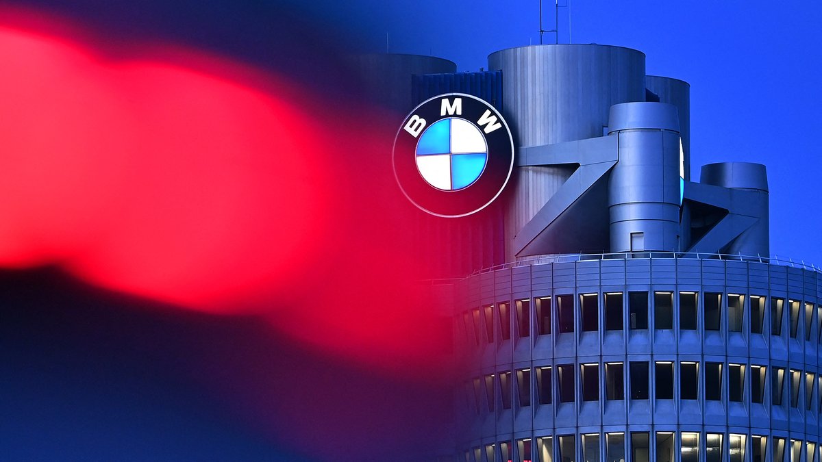 Le géant de l'automobile BMW va supprimer 8 000 postes d'ici fin 2027, dans un contexte de crise majeure du secteur en Allemagne