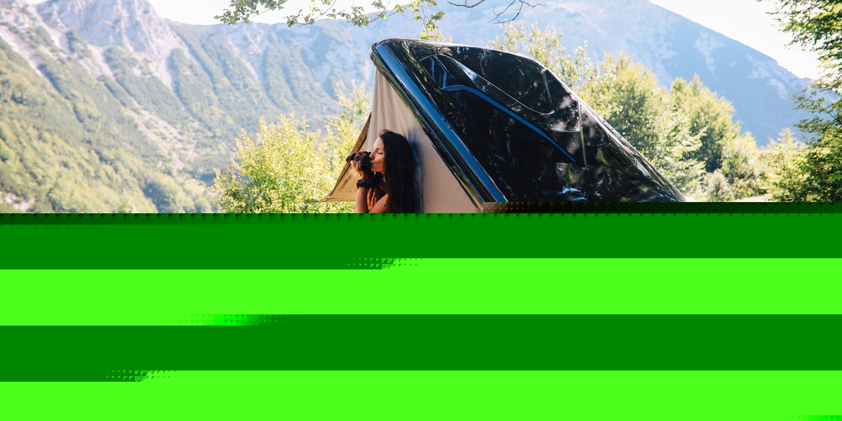 Amazon Is Selling a Rooftop Tent That Turns Your Car Into a Cozy Campsite