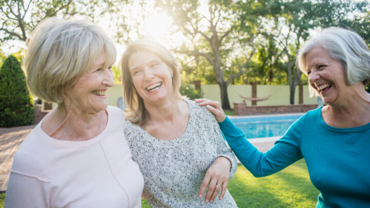 10 simple ways to stay social in retirement