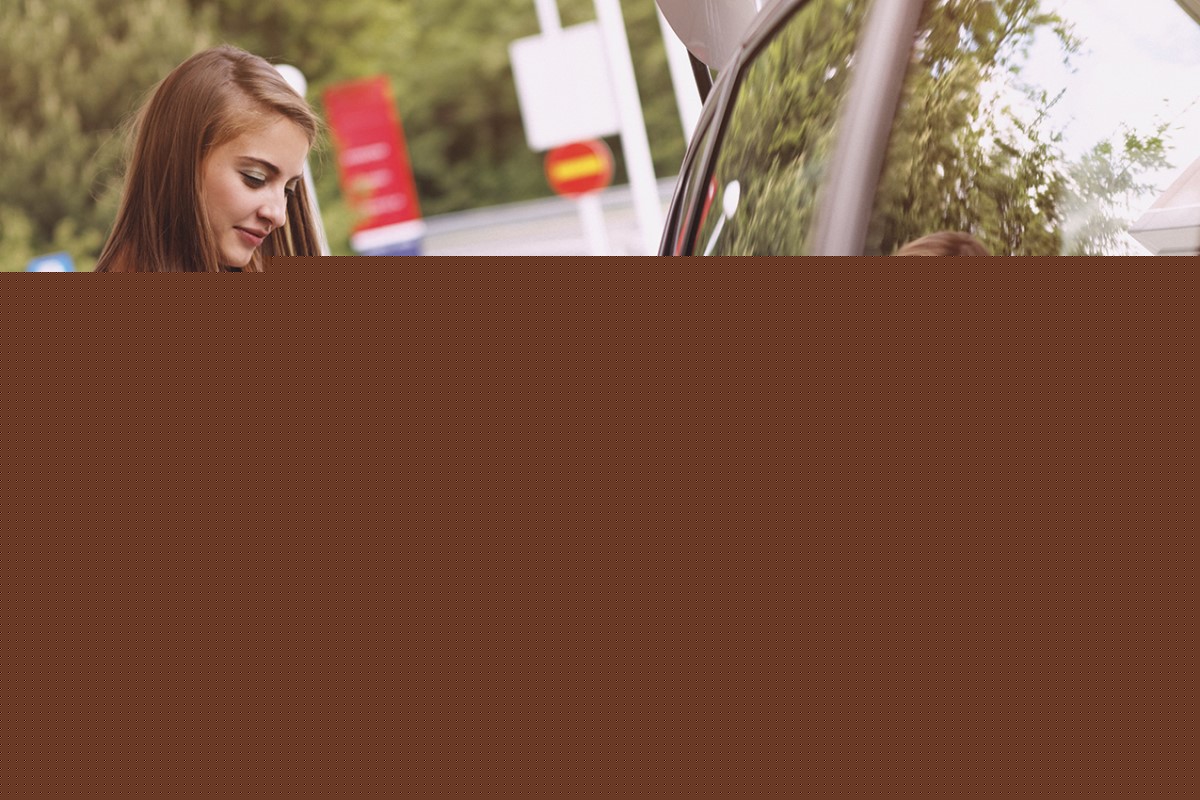 Tips to conserve fuel on road trips