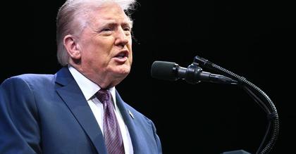 Trump rejects meeting with Schumer, Jeffries over 'ridiculous demands' to avert government shutdown