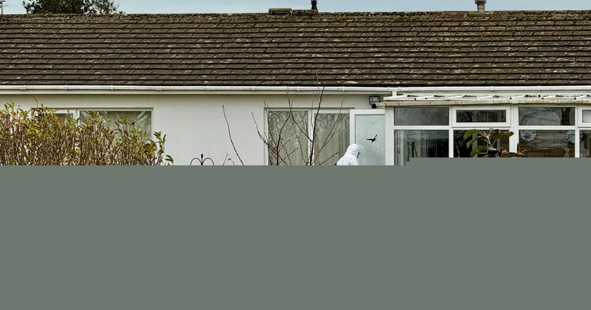 Inquest finds 'devoted' couple died weeks before discovery