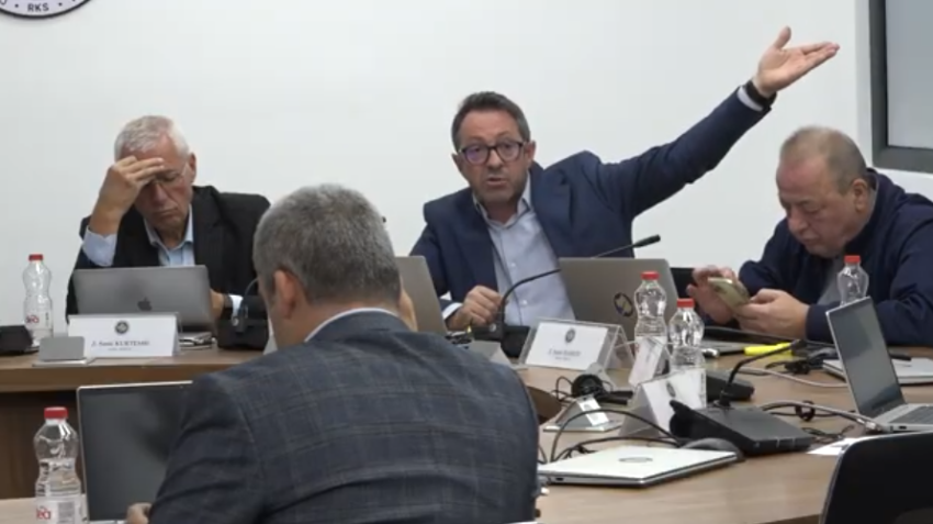 Sërish përplasje në KQZ, tash për akreditimin e vëzhguesve të zgjedhjeve