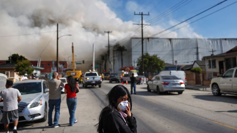Two months after massive warehouse fire, 88 million pounds of rotting food is slightly too rank to sell to school lunch programs [Sick]