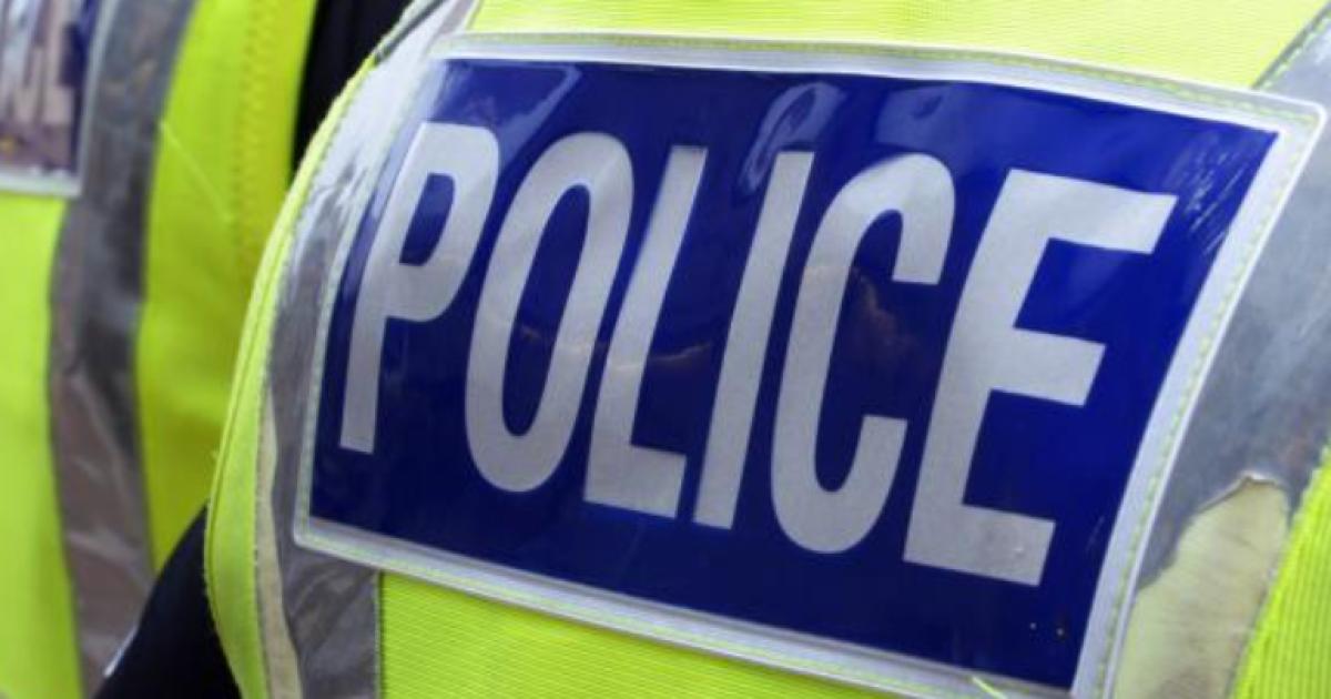 Detective given warning over 'discreditable conduct'