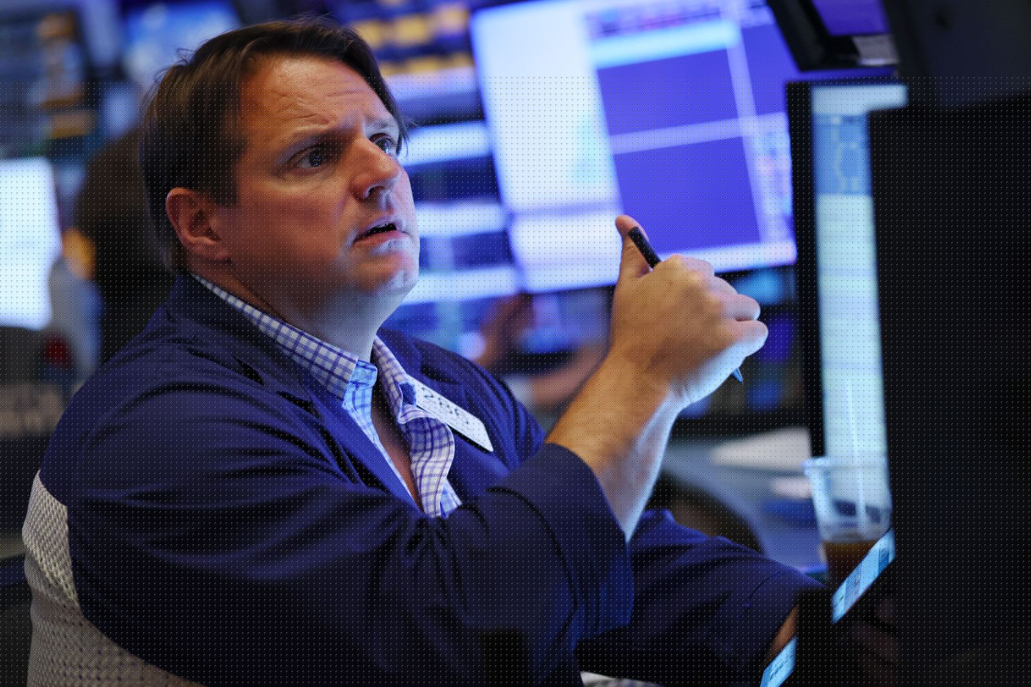 Markets News, Jan. 29, 2026: S&P 500, Nasdaq End Lower as Microsoft Shares Drop 10%, Software Stocks Slide