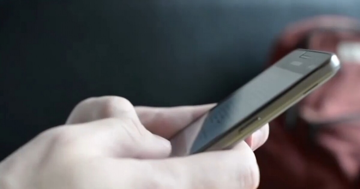 FTC reports social media scams caused more than $90 million in losses in 2025
