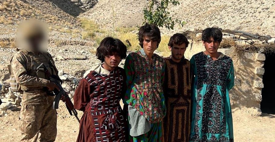 Pak forces intercept Indian backed militants disguised as women in Balochistan