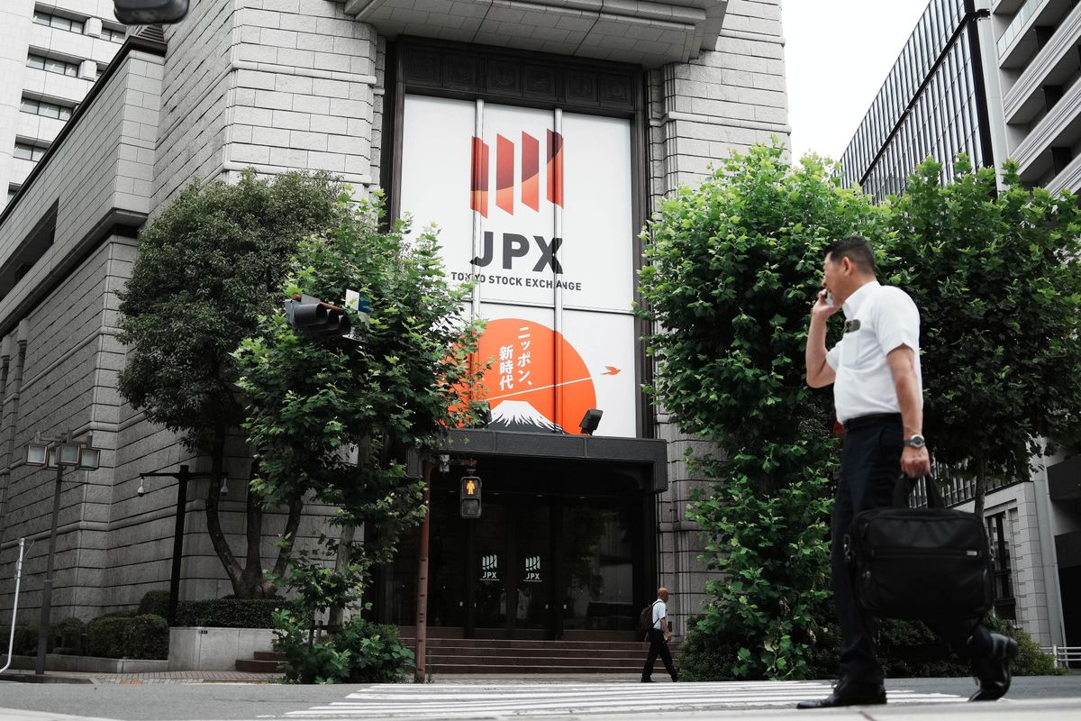 Asian shares slip on selling of tech stocks after a lackluster day on Wall Street