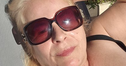 Essex woman who 'couldn't afford to live' in UK now has dream life abroad