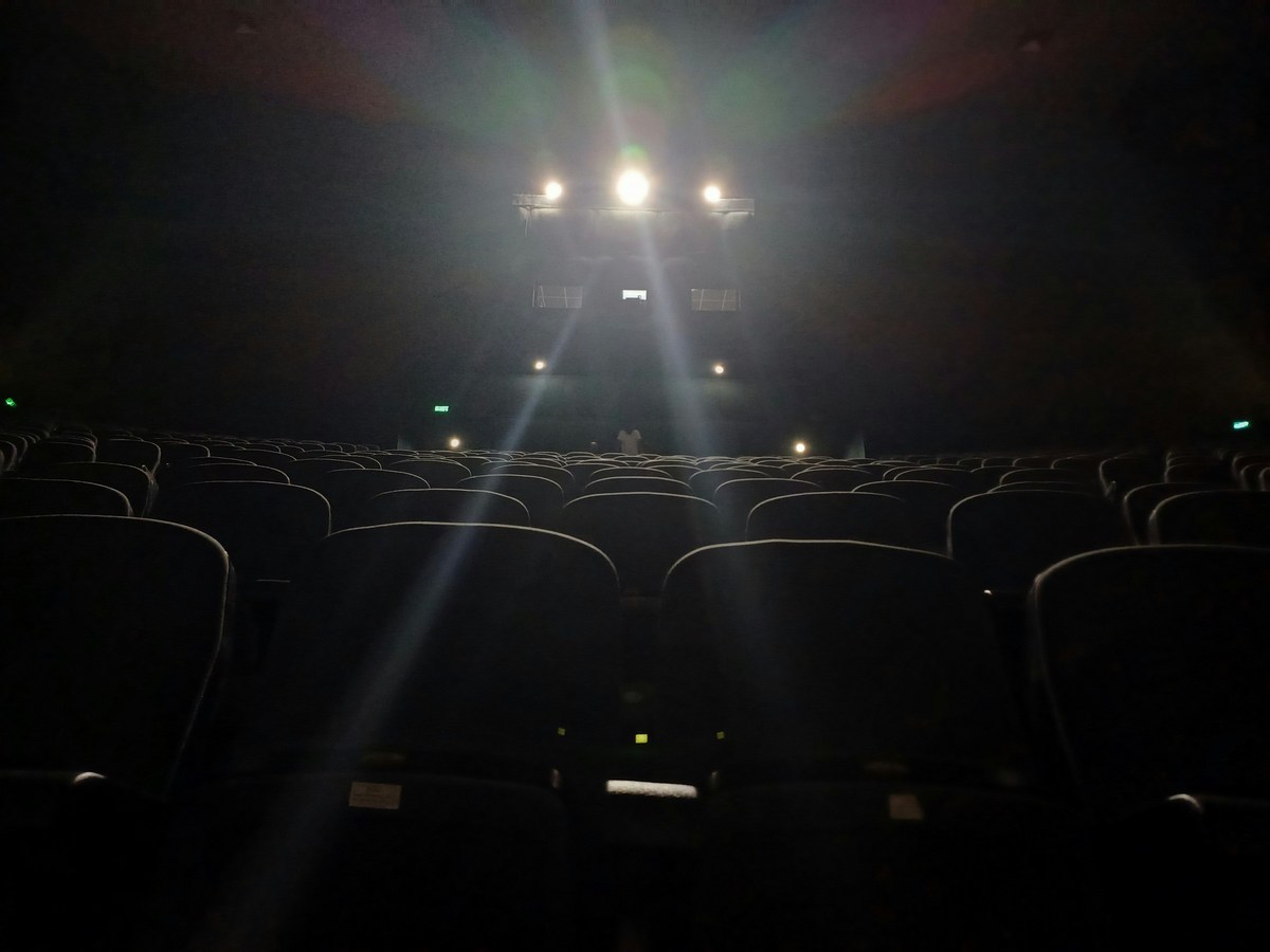 Why Christopher Nolan Fans Are Searching For IMAX Screens