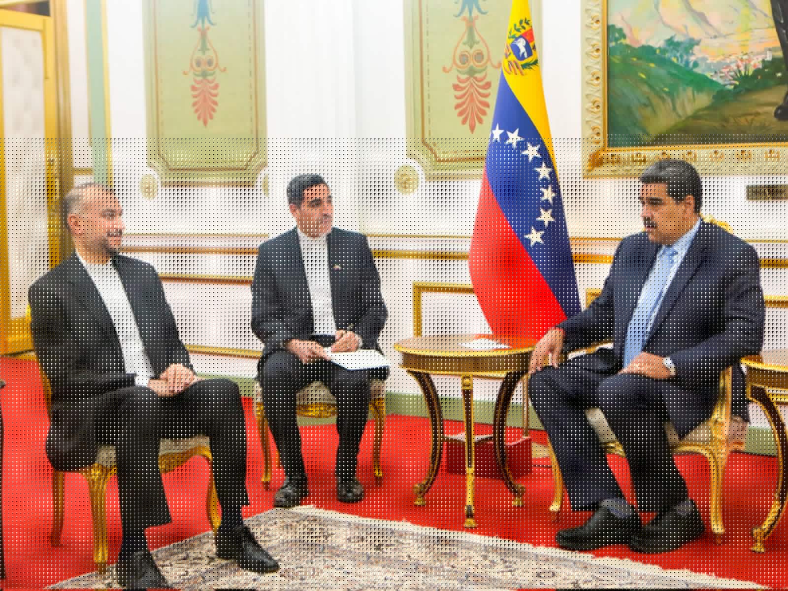 Comment on Venezuela and Iran to Revamp Massive Oil Complex After Visit by FM by Registrera