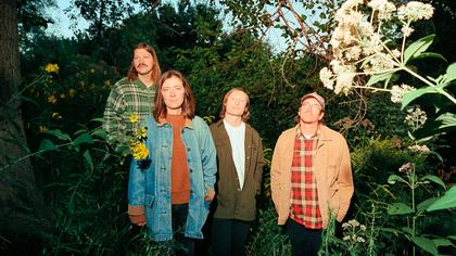 Ratboys Announce 2026 North American Tour, Unveil New Single “Light Night Mountains All That”: Stream