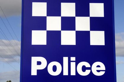 Pair arrested after allegedly fleeing Dandenong South burglary