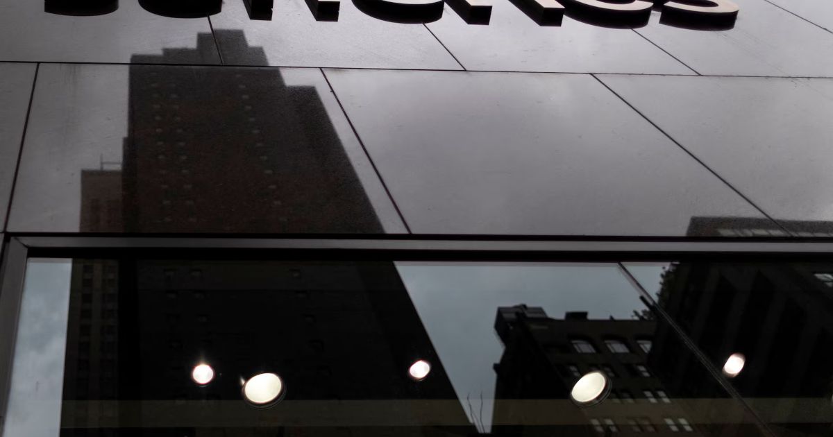 Jefferies: Νέα ψήφος εμπιστοσύνης στη Eurobank με τιμή-στόχο τα 4,90 ευρώ