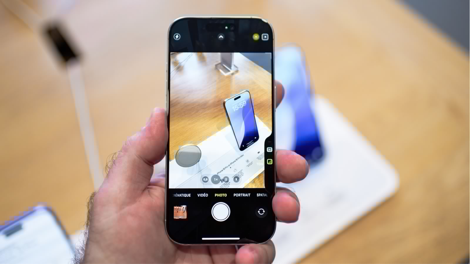 Apple prépare un moyen de prouver qu'une photo n'a pas été générée par IA, et ça passe par votre iPhone