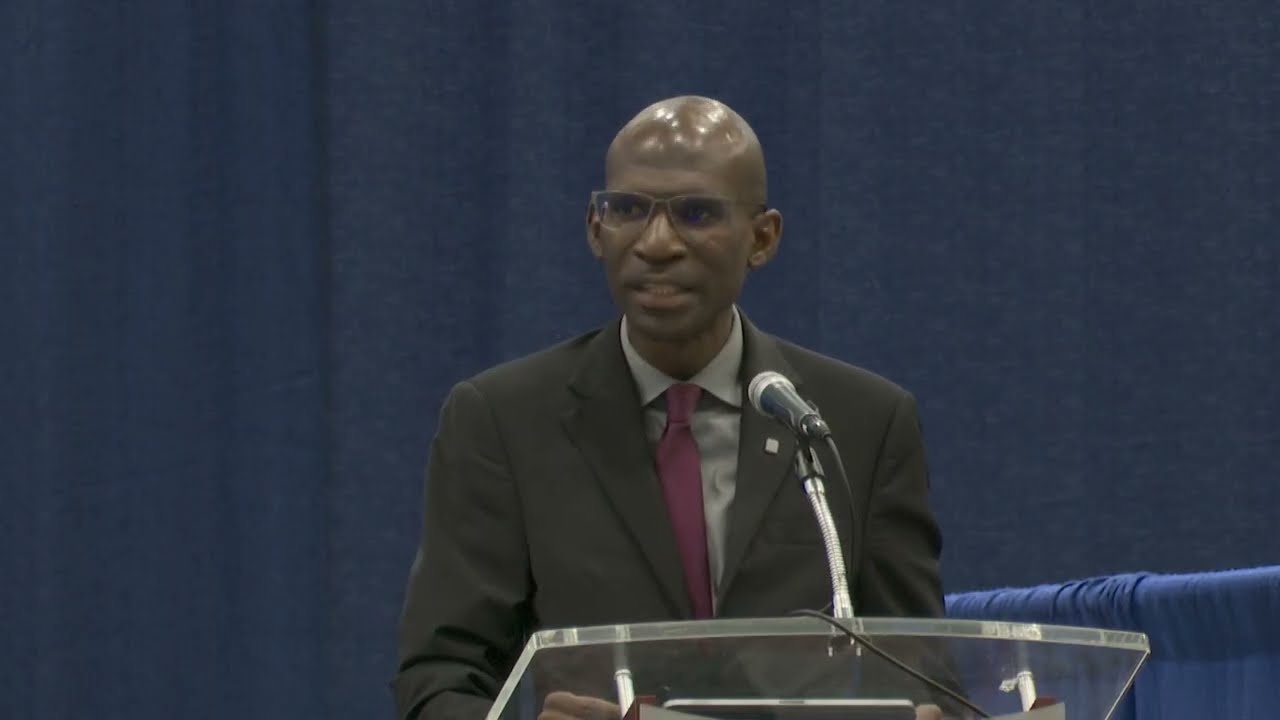 Central Bank examines challenges facing small open economies