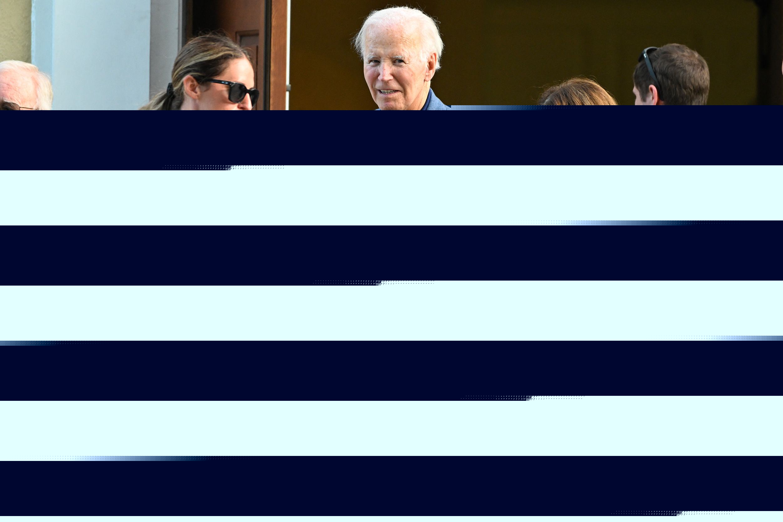 Fragile, mais vaillant : Joe Biden apparaît souriant au milieu de son combat contre le cancer