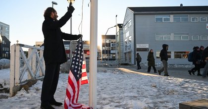 Nuuk mayor blasts comedian for trying to raise US flag in Greenland