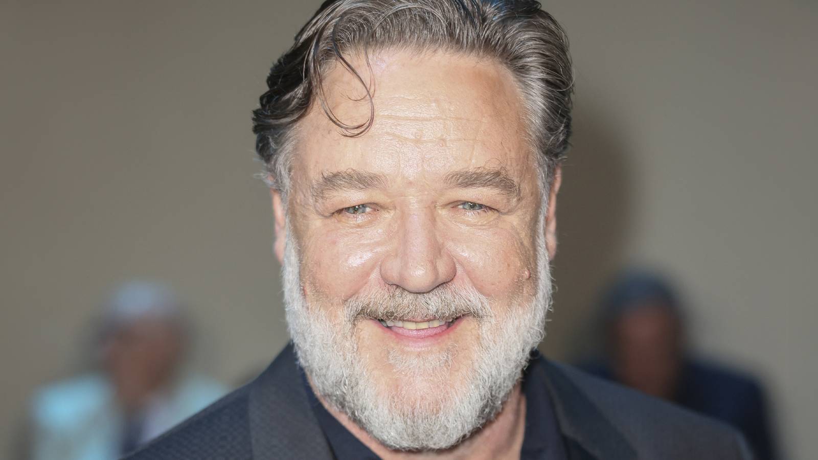 Russell Crowe's 10/10 Cult Hit Surges on Global Streaming Charts