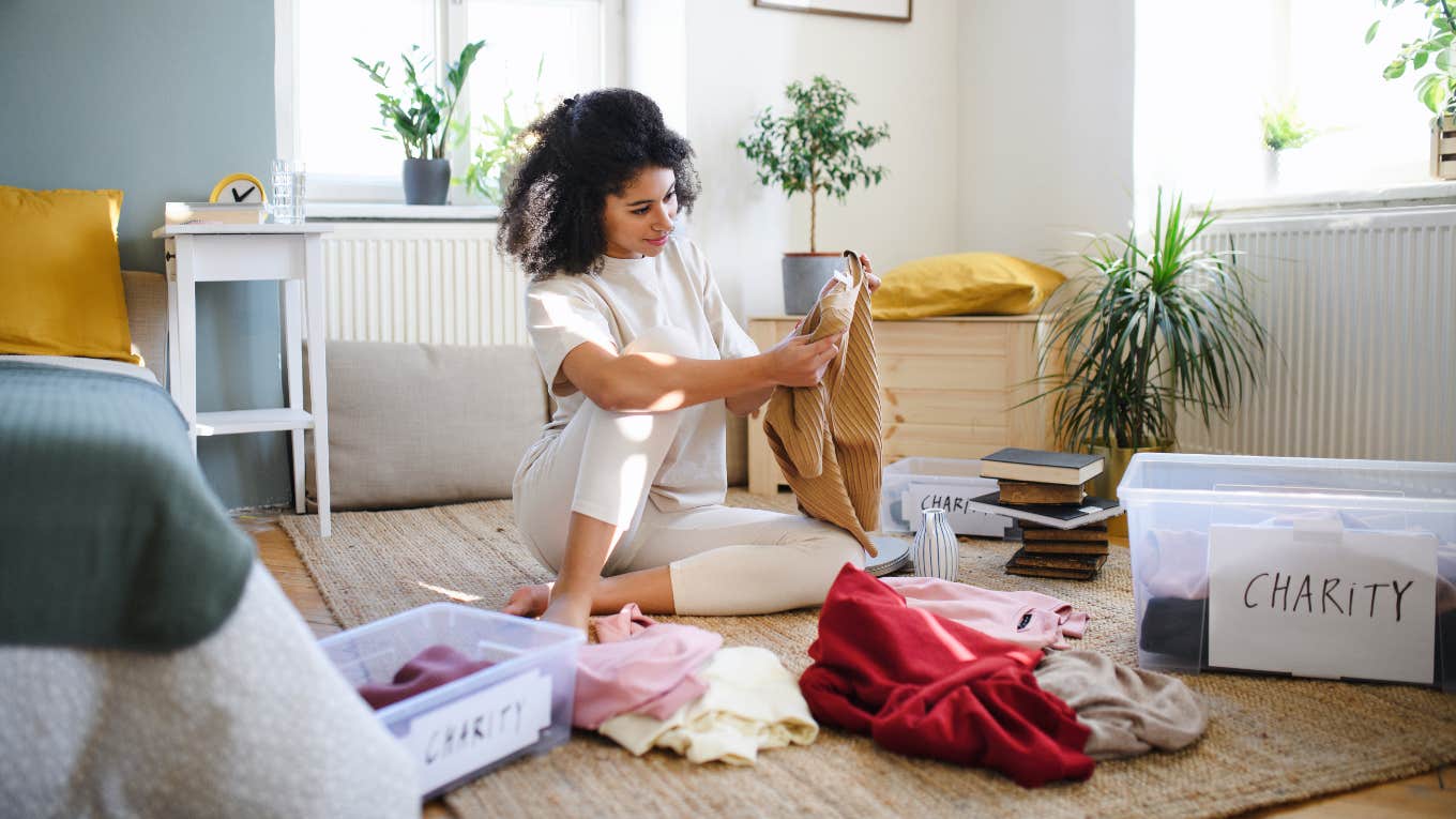 9 Basically Useless Things People Keep ‘Just In Case’ That Really Should Just Be Thrown Out, Says A Professional Organizer