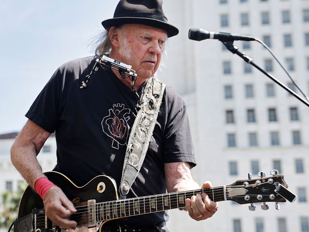 Neil Young gives his music to Greenland residents for stress relief