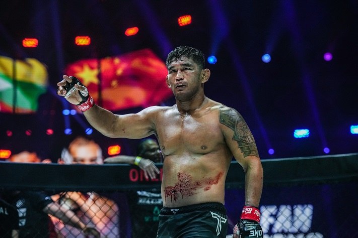 Aung La N Sang Wraps Career at ONE Fight Night 36, Beats Zebaztian Kadestam