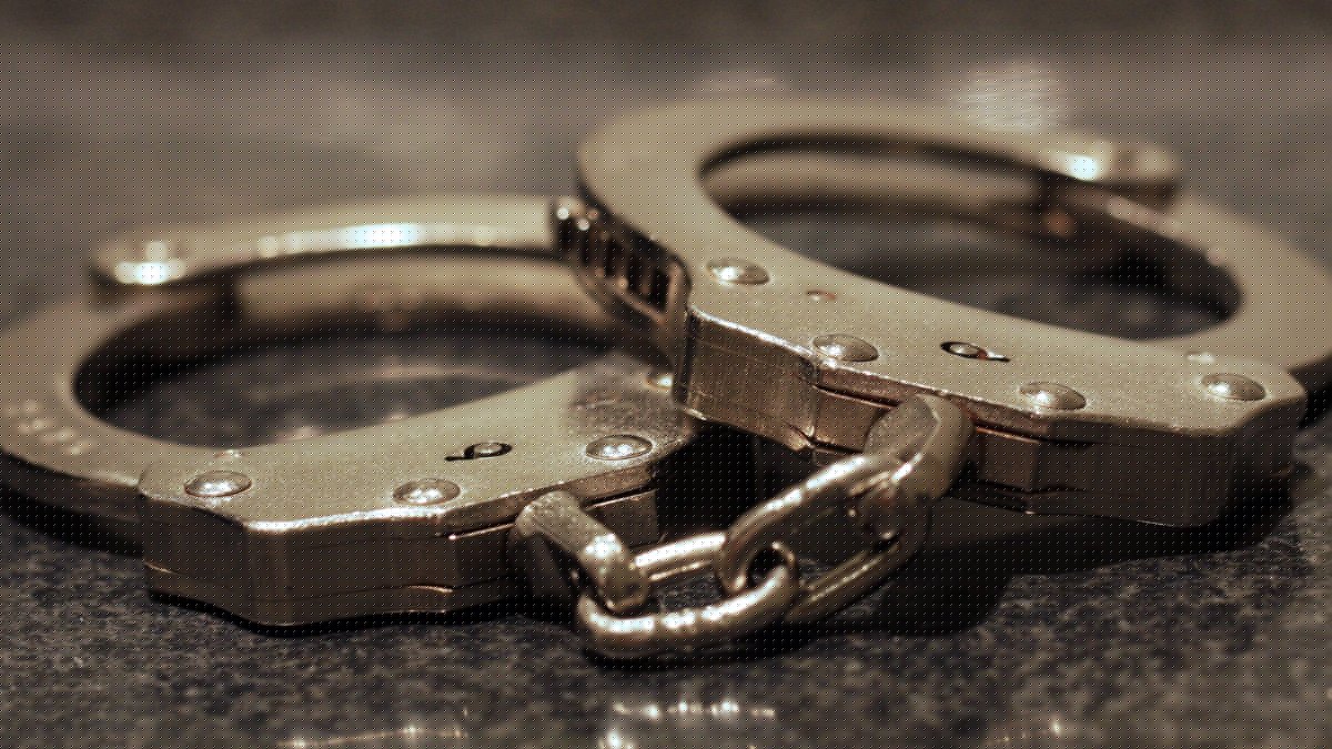 Man charged with attempted murder in NW Miami-Dade stabbing, report says
