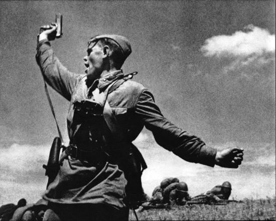 ΣΑΝ ΣΗΜΕΡΑ – 28 Ιουλίου 1942: Ο Στάλιν διατάσσει “Ούτε ένα βήμα πίσω!”