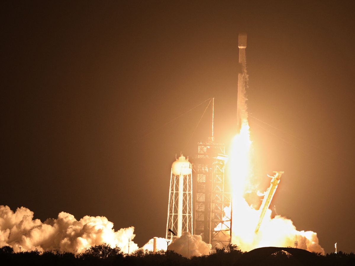 SpaceX rocket stage believed to have slammed into the Moon