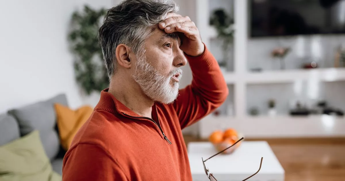 NHS shares migraine red flag signs that mean you should call a doctor