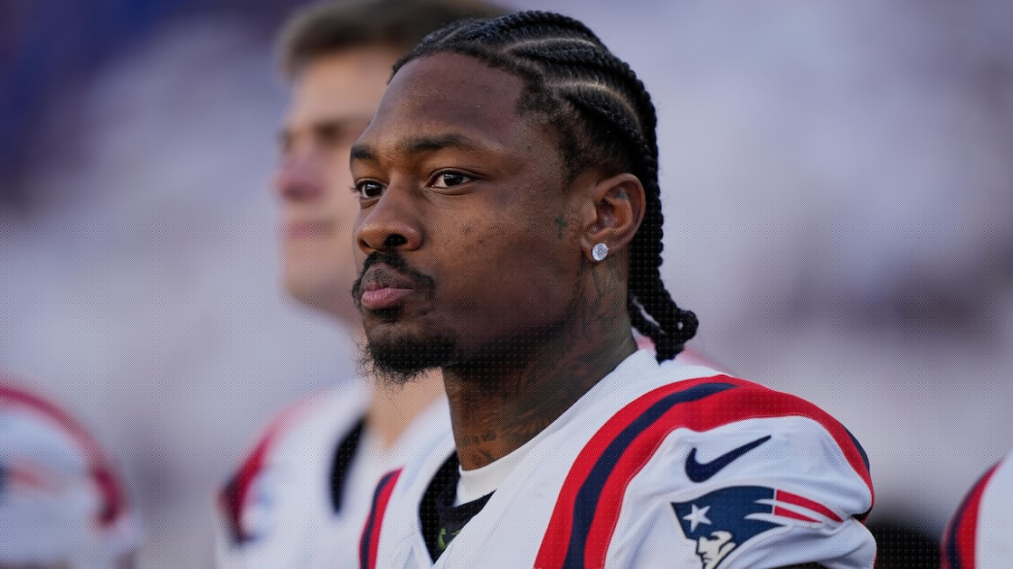 Commanders' WR Depth Chart, Salary Cap After Stefon Diggs Contract in NFL Free Agency