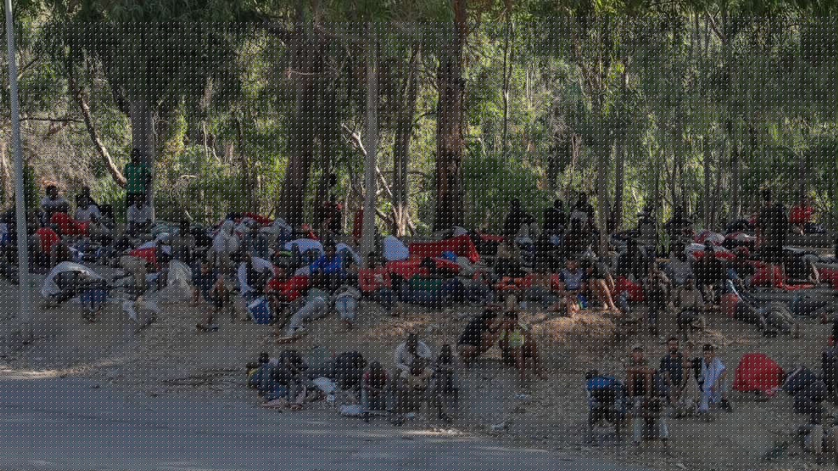 Ceuta: Die Stadt schloss ihre Läden – und 50.000 Migranten standen ohne Wasser da