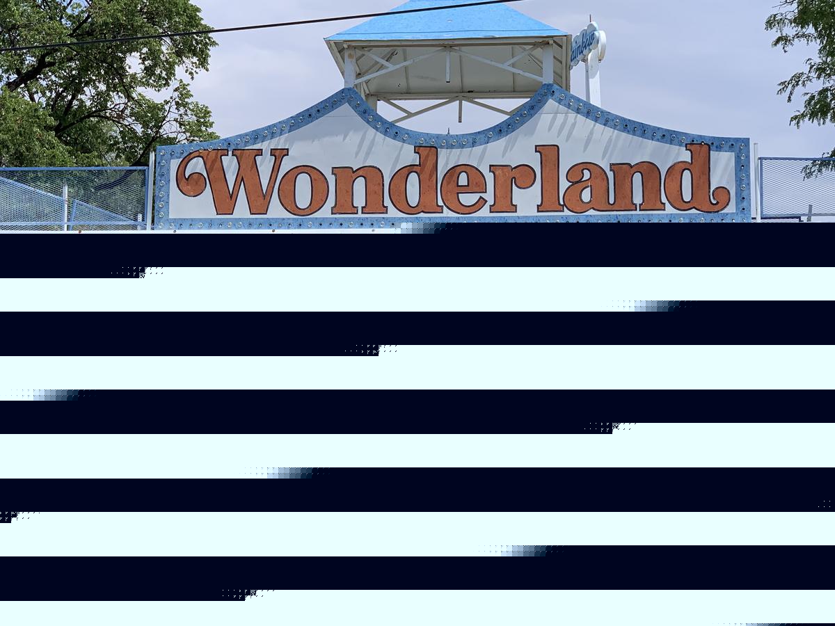 Will Wonderland's Texas Tornado Reopen After Getting Stuck?