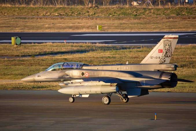 ΕΚΤΑΚΤΟ: Συντριβή τουρκικού μαχητικού F-16