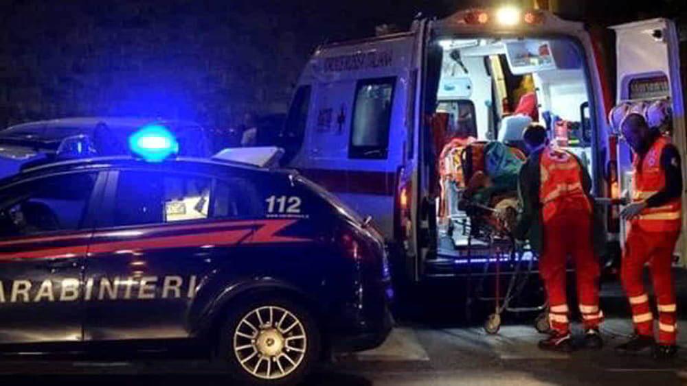 Tragedia stradale. Centauro 66enne perde il controllo della sua moto, batte la testa e muore